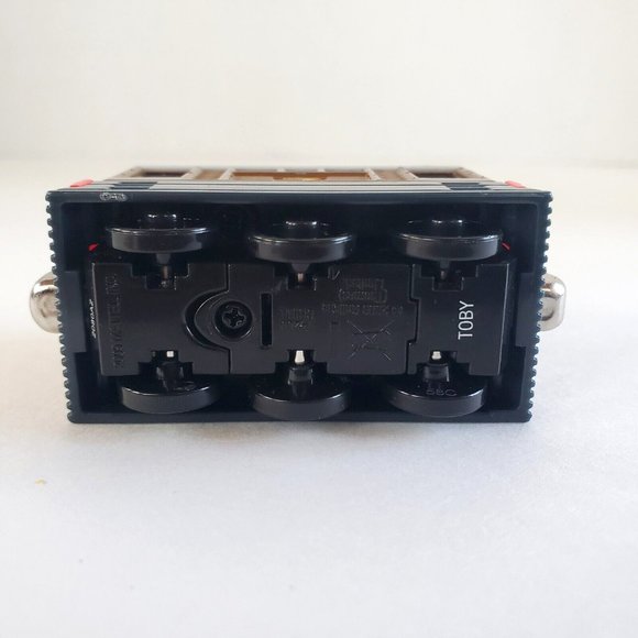 Thomas & Friends Train Tank Engine Take n Play Along Diecast - Talking Toby 2009 - Picture 7 of 7